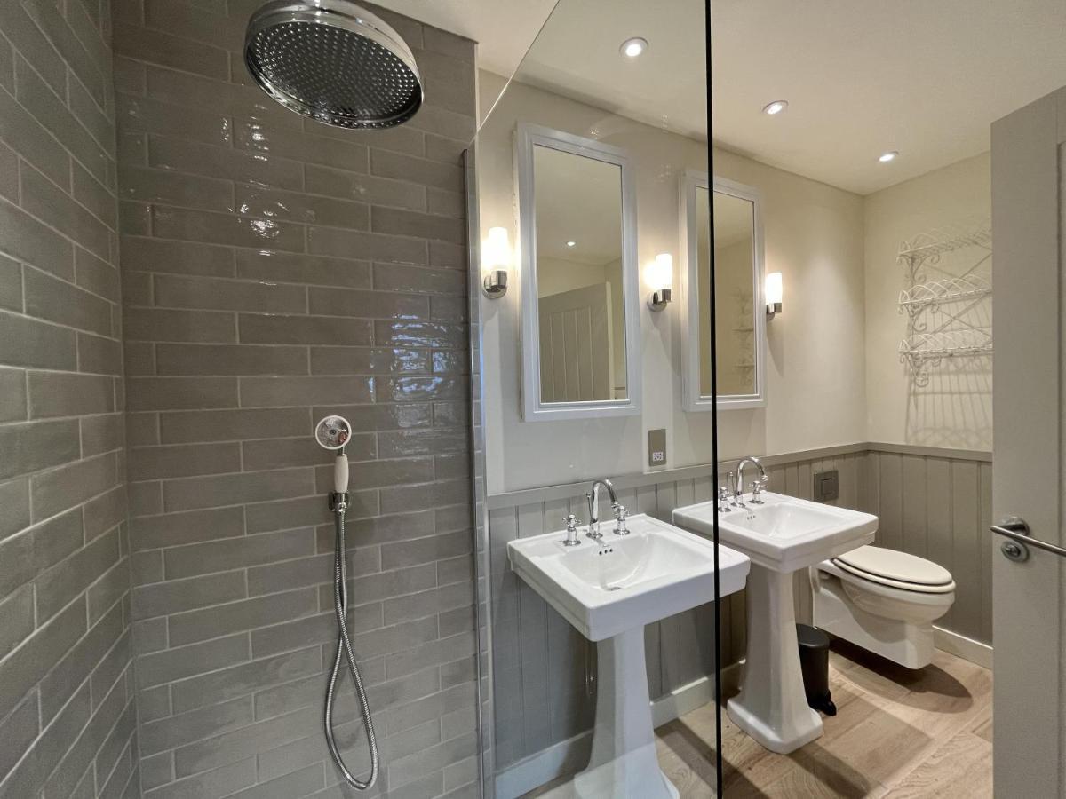 Апартаменты Walcot Yard With Parking, Bath Keys Экстерьер фото